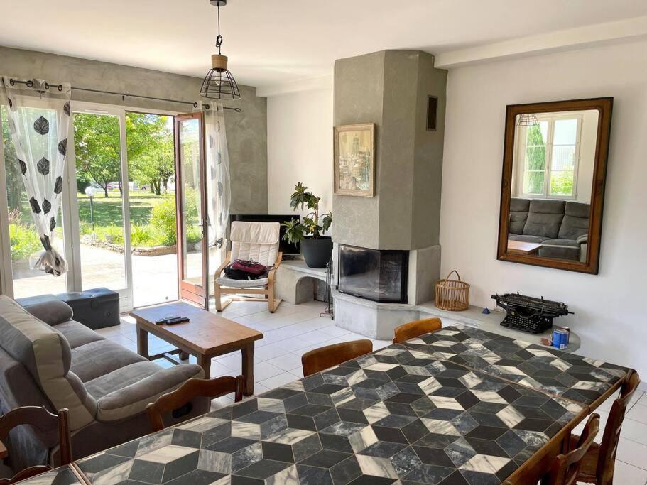 La Casa Del Papa - Maison Spacieuse Avec Jardin Dole Buitenkant foto